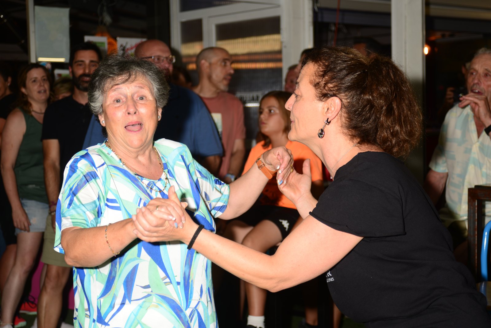 La fiesta: momento compartido en Pádel Rock